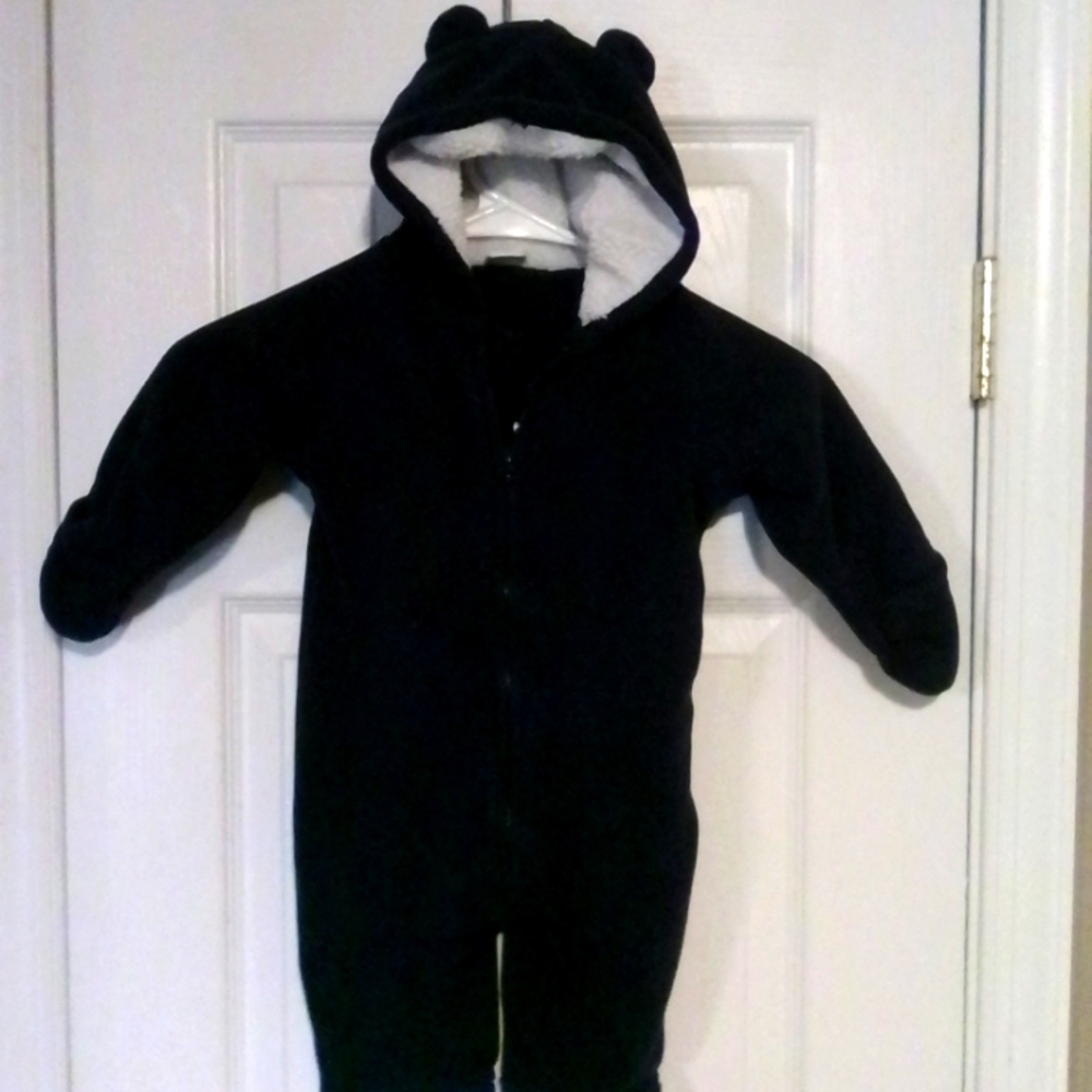 Snow suit